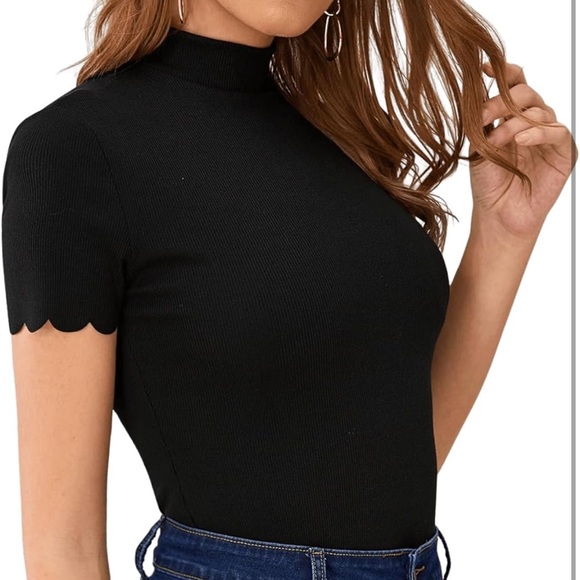 Black Scallop Trim mockneck Top - Picture 2 of 6